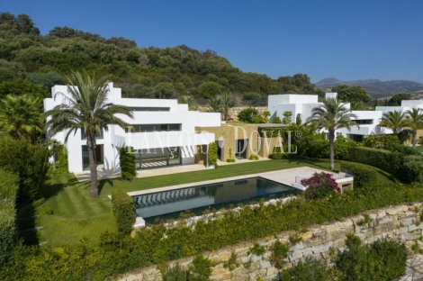 Lujosa Villa de estilo moderno en venta. Golf Finca Cortesin, Casares