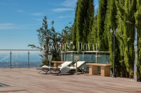 Mijas. Exclusiva villa en venta con vistas panorámicas al mar.