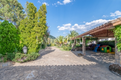 Ávila. Casa  señorial en  venta.  Piedralaves. Comarca del Valle del Tiétar.