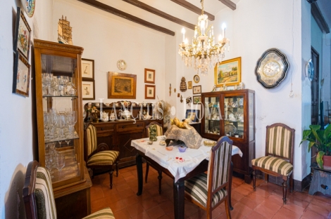Polop. Alicante. Casa señorial en venta. Casco histórico. Ideal alojamiento turístico.