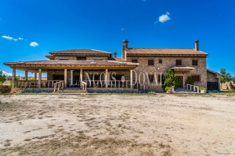 Gran coto de caza en venta. Albacete. Yeste. Finca agrícola y ganadera