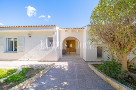 Alicante. Exclusiva finca ecuestre en venta. Polop