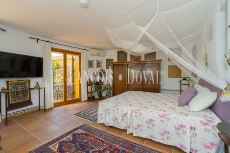 Relleu. Alicante. Finca en venta ideal hotel boutique.