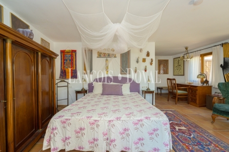 Relleu. Alicante. Finca en venta ideal hotel boutique.