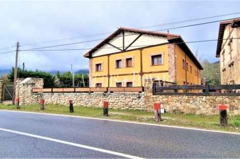 Madrid. Casa Rural a la venta en Rascafría. Sierra de Guadarrama