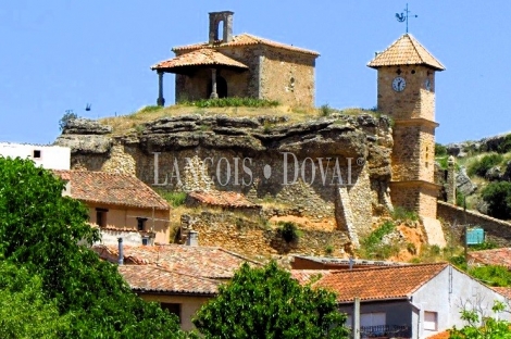 Guadalajara. La Alcarria. Singular casa de pueblo en venta. Ruguilla. Cifuentes.