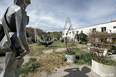 Tarragona. Riudecanyes. Casa rural en venta. 