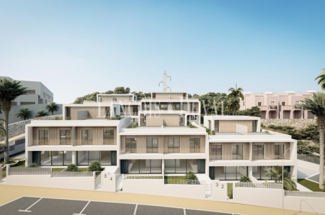 Estepona. Venta Nueva Promoción de Chalets Adosados con Vistas al Mar