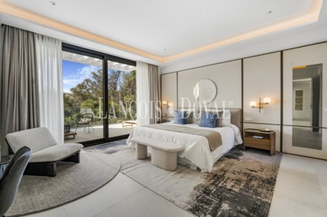 Marbella. Lomas del Marqués. Venta Villa de Obra Nueva cerca del Centro