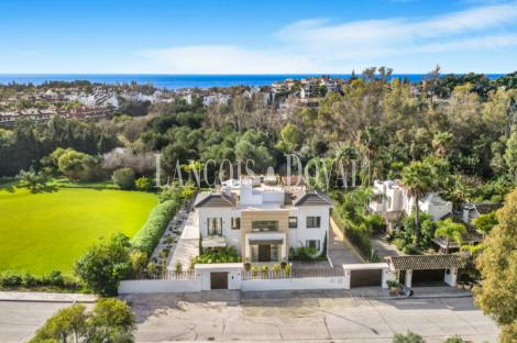Marbella. Lomas del Marqués. Venta Villa de Obra Nueva cerca del Centro