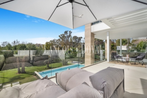 Marbella. Lomas del Marqués. Venta Villa de Obra Nueva cerca del Centro