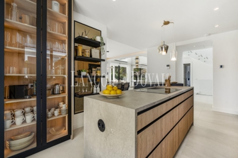 Marbella. Lomas del Marqués. Venta Villa de Obra Nueva cerca del Centro