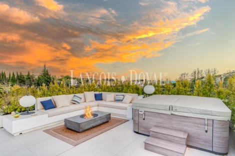 Marbella. Lomas del Marqués. Venta Villa de Obra Nueva cerca del Centro