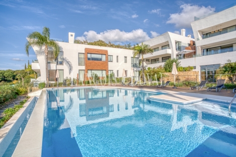 Marbella. Reserva Sierra Blanca. Venta Exclusivo Dúplex con vistas al mar