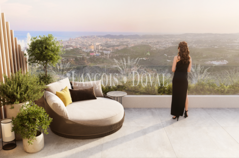 Mijas. Apartamentos y áticos en venta con vistas al mar. Obra nueva