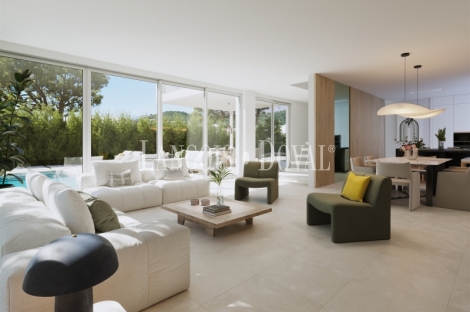 Estepona. Venta Nueva Promoción de Villas obra nueva con vistas al Mar