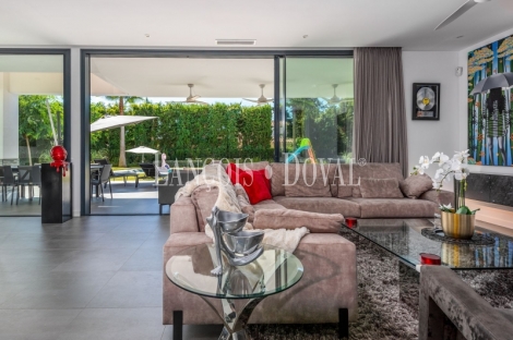 Benahavís. Atalaya. Villa moderna en venta entre Marbella y Estepona.
