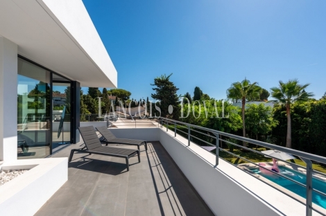 Benahavís. Atalaya. Villa moderna en venta entre Marbella y Estepona.