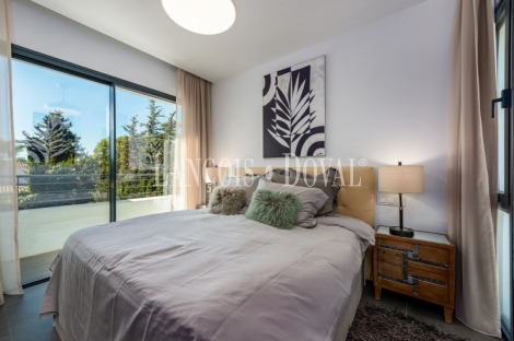 Benahavís. Atalaya. Villa moderna en venta entre Marbella y Estepona.