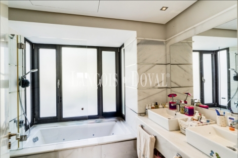 Marbella. Exclusiva villa en venta . Las Lomas de Magna. Milla de Oro