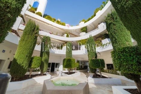 Marbella. Terrazas Las Lomas. Exclusivo Piso en venta. Vistas al mar