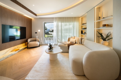 Marbella. Terrazas Las Lomas. Exclusivo Piso en venta. Vistas al mar