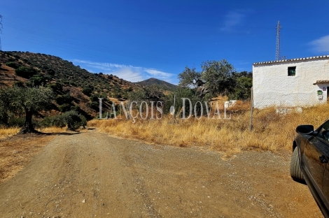 Alora. Casa Rural en venta 37.000 m2. ideal uso alquiler turístico.