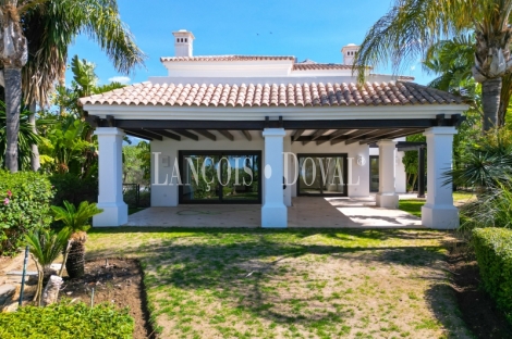 Marbella. Las Lomas. Magnífica Villa en venta cerca de Centro y de la Playa Marbella. Las Lomas. Magnífica Villa en venta cerca de Centro y de la Playa