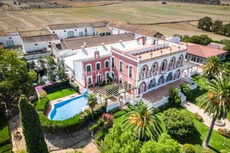 Huelva. Exclusiva Finca para eventos en Venta.