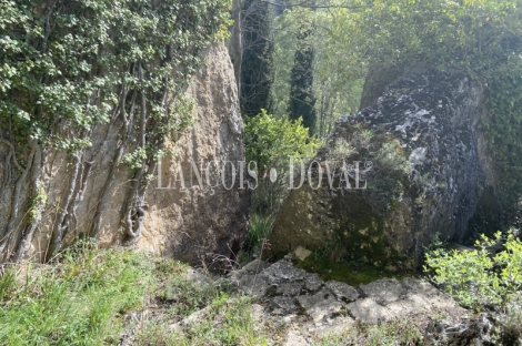 Cuenca. Finca en venta junto al Parador Nacional y el Puente de San Pablo