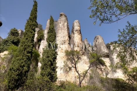 Cuenca. Finca en venta junto al Parador Nacional y el Puente de San Pablo