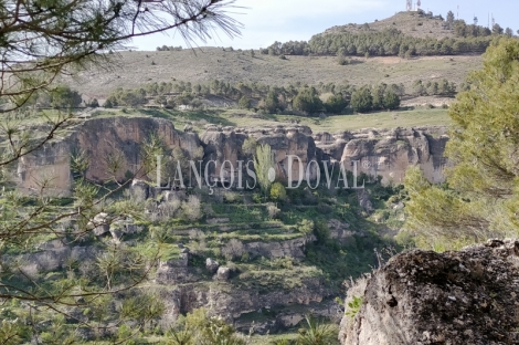 Cuenca. Finca en venta junto al Parador Nacional y el Puente de San Pablo