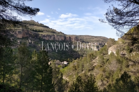 Cuenca. Finca en venta junto al Parador Nacional y el Puente de San Pablo