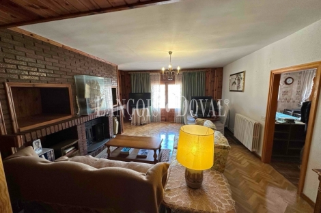 Serranía de Cuenca. Casa rural con encanto rústico en venta. Portilla. 