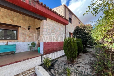 Cuenca. Casa rústica en venta. Arcas del villar. 