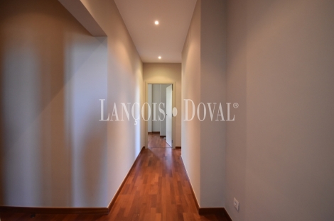 Vilassar de Dalt. Exclusivo ático en venta con vistas a mar. Maresme