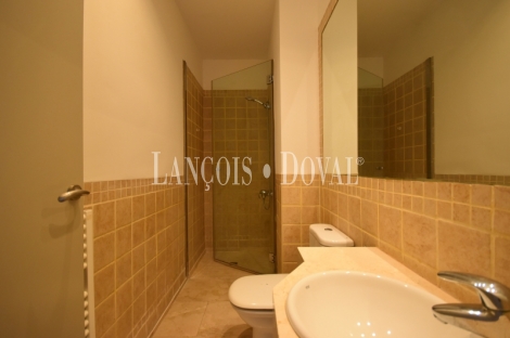 Vilassar de Dalt. Exclusivo ático en venta con vistas a mar. Maresme