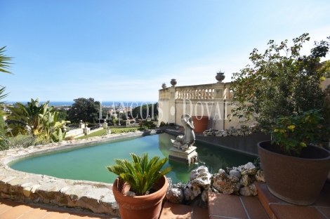 Vilassar de Dalt. Exclusivo ático en venta con vistas a mar. Maresme