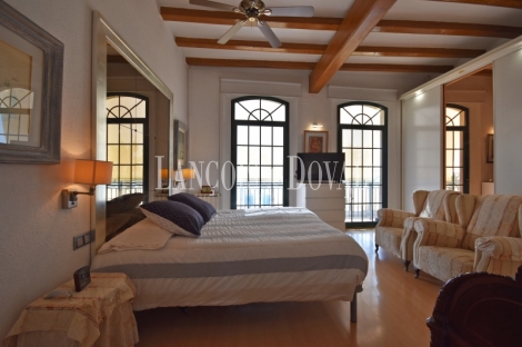 El Masnou. Maresme. Casa señorial en venta frente al mar. Costa de Barcelona