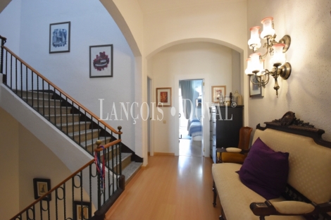 El Masnou. Maresme. Casa señorial en venta frente al mar. Costa de Barcelona