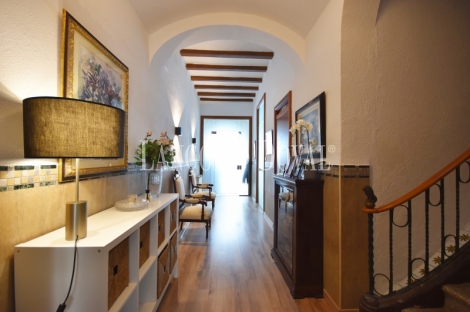El Masnou. Maresme. Casa señorial en venta frente al mar. Costa de Barcelona
