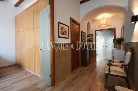 El Masnou. Maresme. Casa señorial en venta frente al mar. Costa de Barcelona