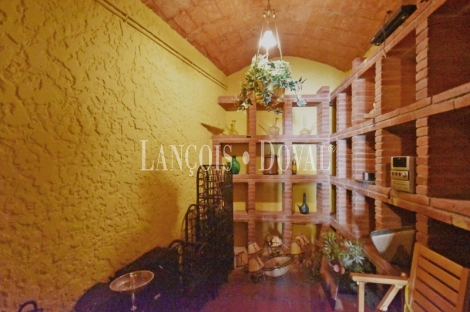 Teià. Maresme. Casa señorial restaurada en venta. Centro urbano.