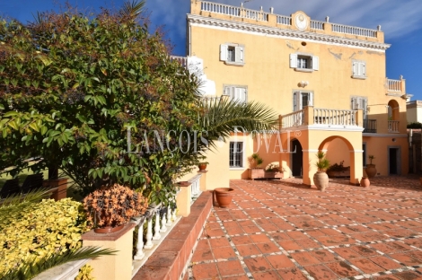 Teià. Maresme. Casa señorial restaurada en venta. Centro urbano.