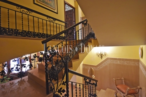 Teià. Maresme. Casa señorial restaurada en venta. Centro urbano.