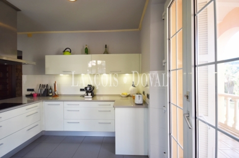 Teià. Maresme. Casa señorial restaurada en venta. Centro urbano.