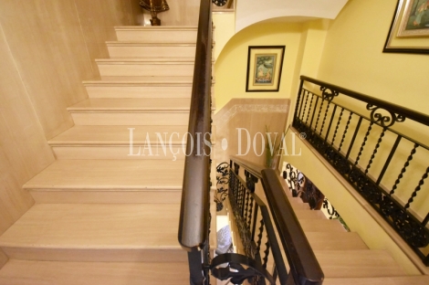 Teià. Maresme. Casa señorial restaurada en venta. Centro urbano.