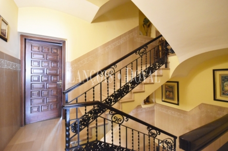 Teià. Maresme. Casa señorial restaurada en venta. Centro urbano.