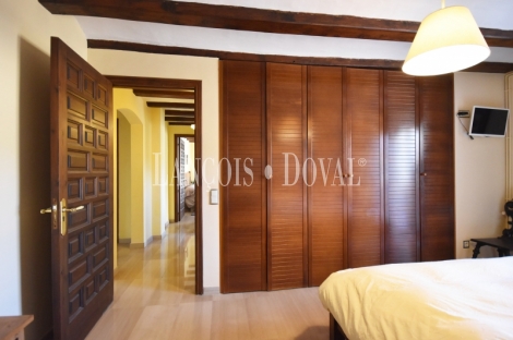 Teià. Maresme. Casa señorial restaurada en venta. Centro urbano.