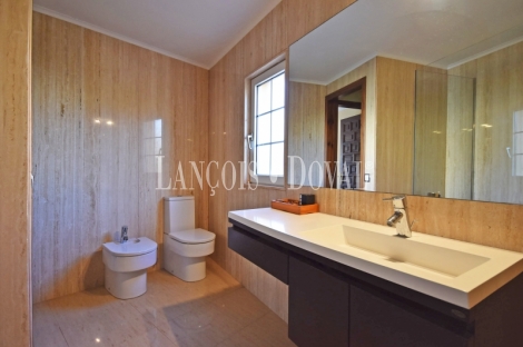 Teià. Maresme. Casa señorial restaurada en venta. Centro urbano.